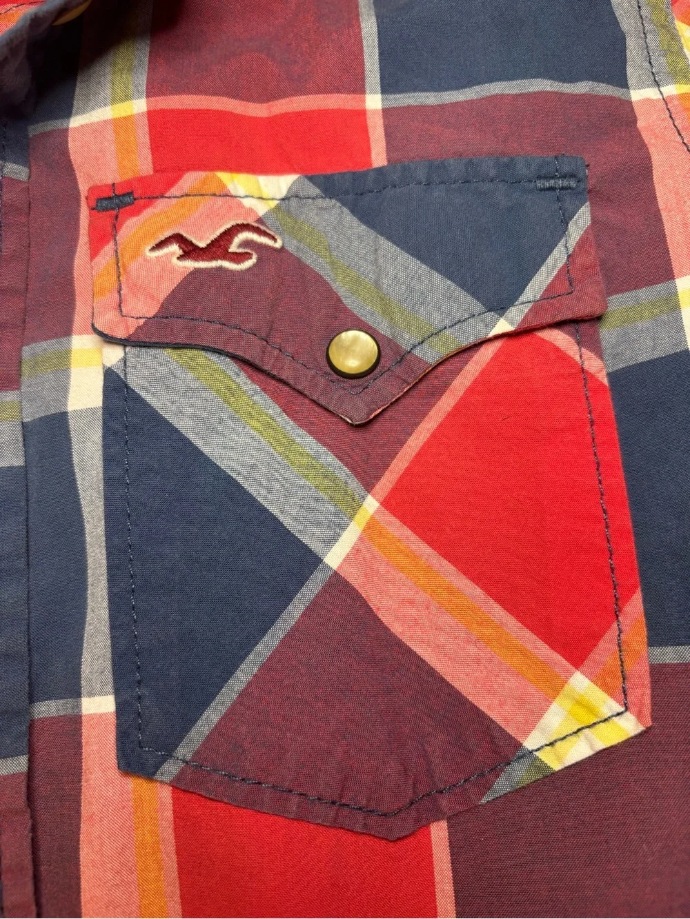 Bundle Wrangler Denim Classic Jeans Hollister Plaid Button Down Boys 16/MenSmall